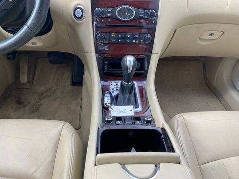 Used 2016 INFINITI QX50 Base w/ Deluxe Touring Package image 16