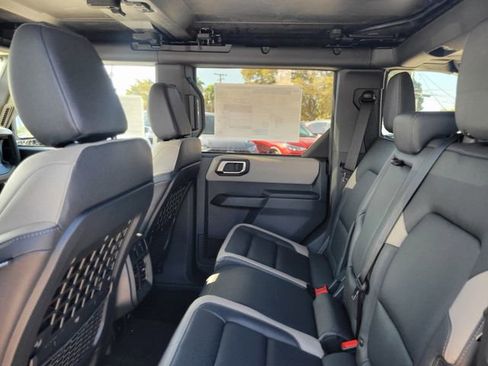 New 2026 Ford Bronco Big Bend image 9