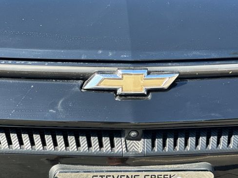 Used 2024 Chevrolet Equinox EV LT FWD image 43