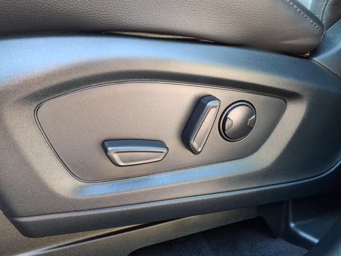 Used 2024 Ford Explorer ST w/ Equipment Group 401A AWD/4WD image 4