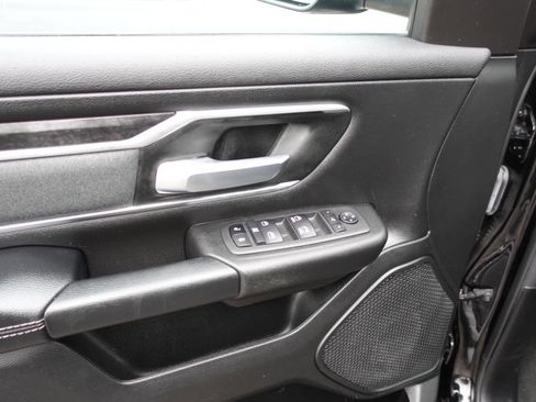 Used 2022 RAM 1500 Big Horn AWD/4WD image 16