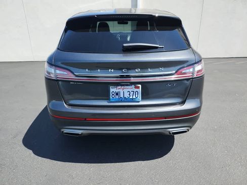Used 2019 Lincoln Nautilus Reserve FWD image 6
