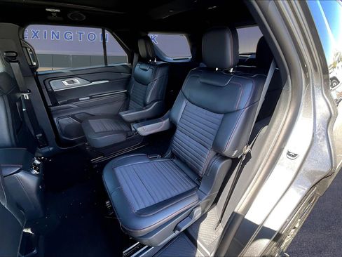 New 2026 Ford Explorer ST-Line image 10