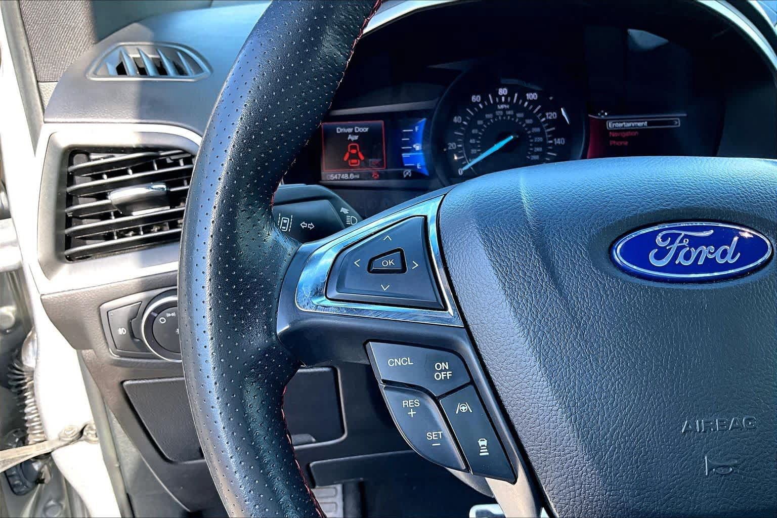 Used 2020 Ford Edge ST-Line FWD image 24