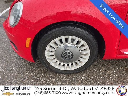 Used 2014 Volkswagen Beetle 2.5 image 9