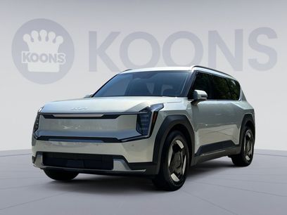 Used 2024 Kia EV9 Wind