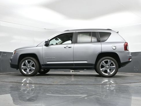 Used 2015 Jeep Compass Limited AWD/4WD image 36