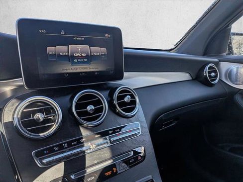 Used 2019 Mercedes-Benz GLC 300 4MATIC image 13