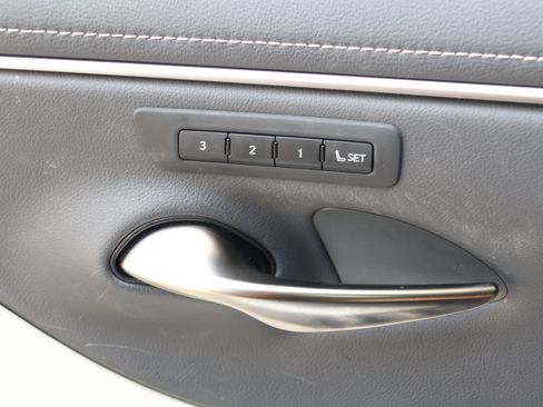 Used 2024 Lexus ES 350 w/ Premium Package FWD image 13