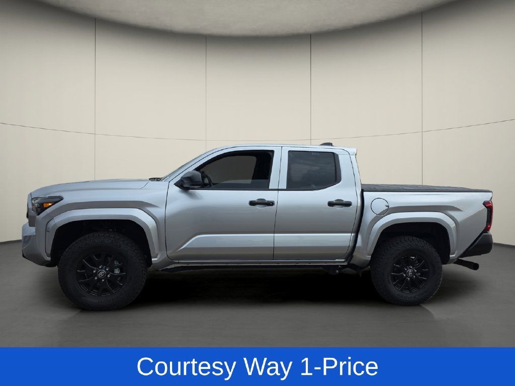 Used 2025 Toyota Tacoma SR RWD image 5