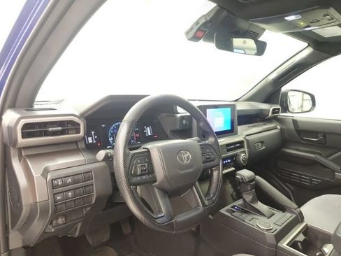 Used 2025 Toyota Tacoma SR5 RWD image 12