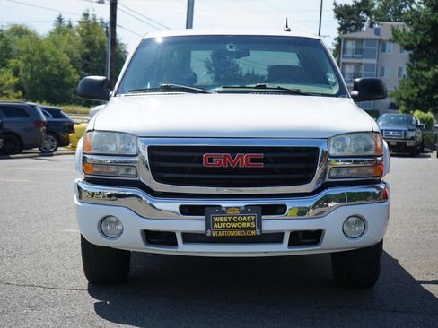 Used 2003 GMC Sierra 1500 SLT w/ SLT Preferred Equipment Group AWD/4WD image 10