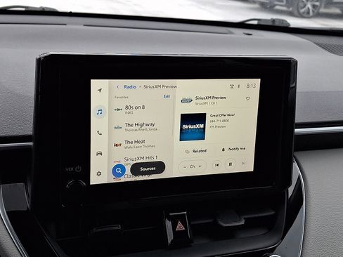 Used 2023 Toyota Corolla Cross LE image 16