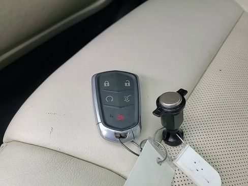 Used 2020 Cadillac XT6 Sport image 29