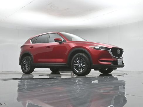 Used 2019 MAZDA CX-5 Touring FWD image 4