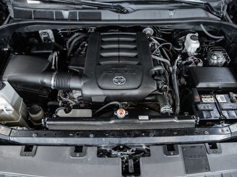 Used 2018 Toyota Tundra SR5 w/ TRD Sport Package AWD/4WD image 21