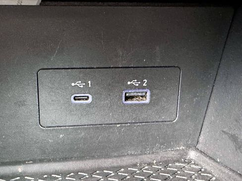 Used 2024 Nissan Pathfinder SV AWD/4WD image 27