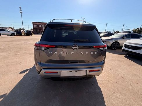 Used 2025 Nissan Pathfinder Platinum w/ Cargo Package FWD image 5
