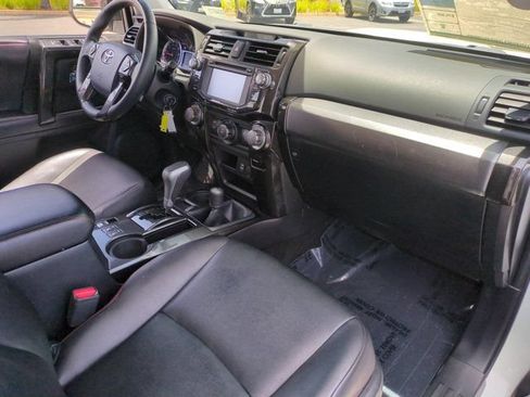 Used 2016 Toyota 4Runner TRD Pro AWD/4WD image 31