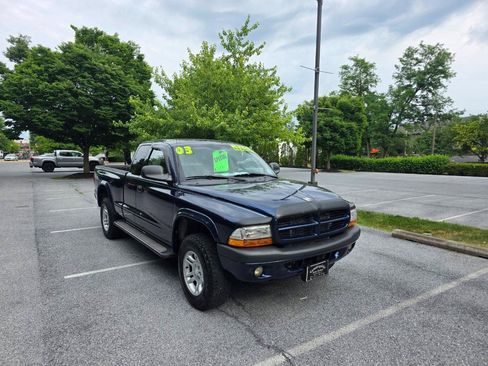 Used 2003 Dodge Dakota Sport AWD/4WD image 8