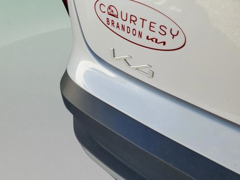 New 2025 Kia K4 EX FWD image 11
