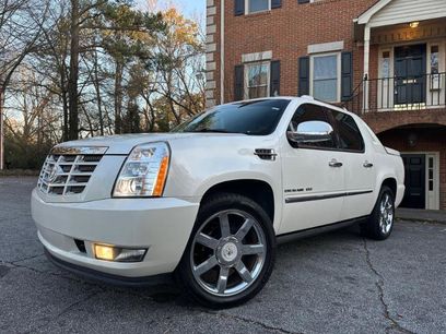 Used 2011 Cadillac Escalade EXT Premium