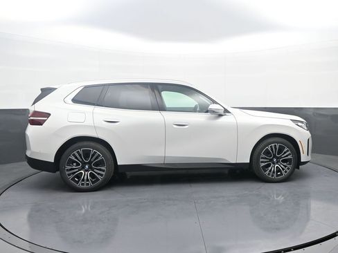 New 2026 BMW X3 xDrive30 w/ Premium Package AWD/4WD image 8