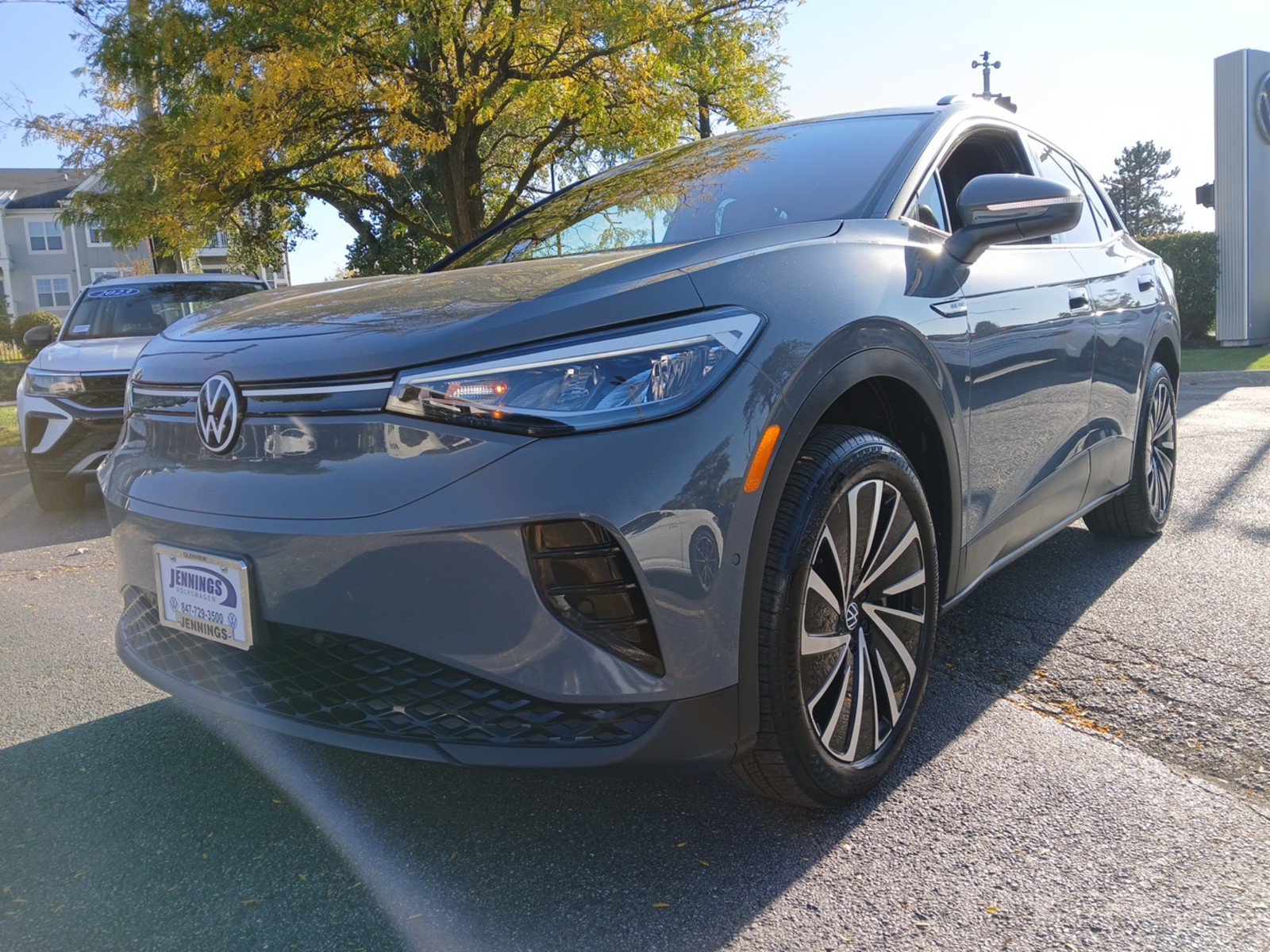 Used 2025 Volkswagen ID.4 Pro AWD/4WD image 6