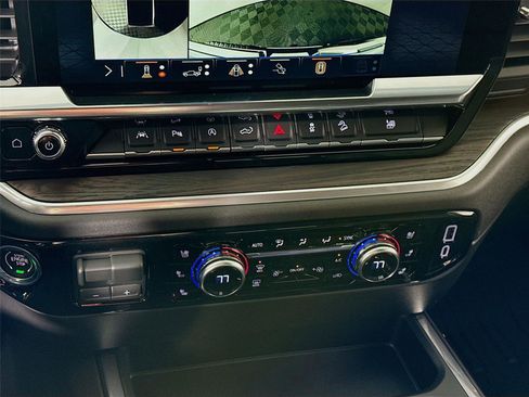 New 2026 GMC Sierra 1500 SLT w/ SLT Premium Plus Package image 11