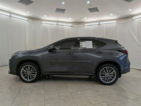 Used 2022 Lexus NX 350h 350h Premium image 5