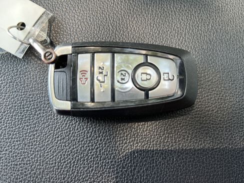 Used 2023 Ford F250 Lariat w/ Sport Appearance Package image 36