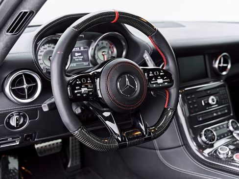 Used 2012 Mercedes-Benz SLS AMG Coupe image 40