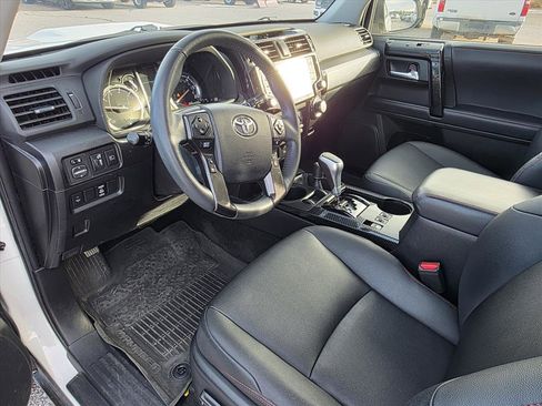 Used 2021 Toyota 4Runner TRD Off-Road Premium w/ Moonroof Package image 9