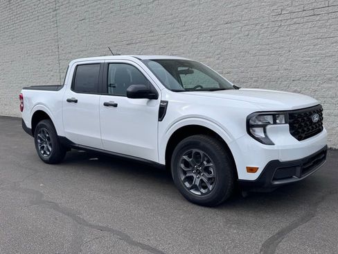 New 2026 Ford Maverick XLT w/ Equipment Group 301A AWD/4WD image 6
