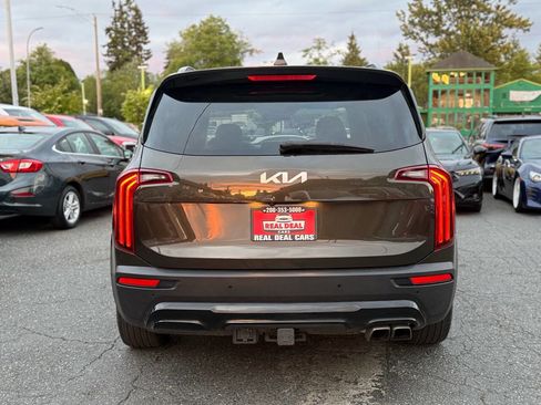 Used 2022 Kia Telluride EX w/ EX Premium Package AWD/4WD image 20