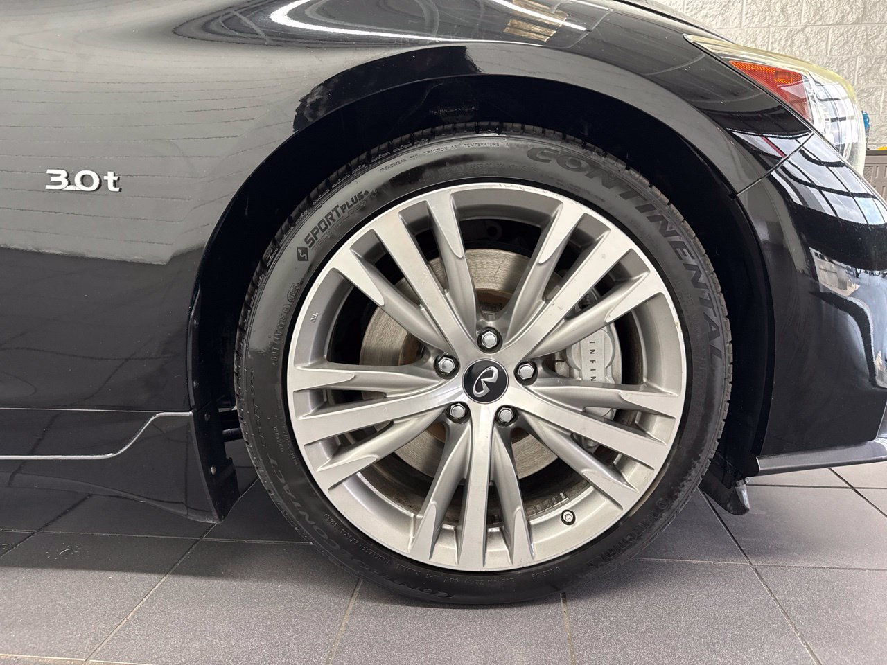Used 2018 INFINITI Q50 Sport w/ Sensory Package (Sport) AWD/4WD image 55