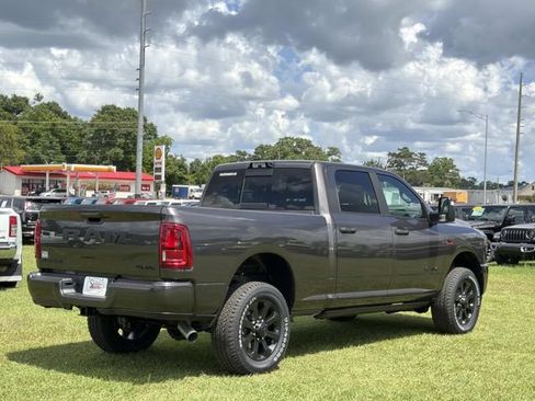 New 2026 RAM 2500 Laramie AWD/4WD image 6
