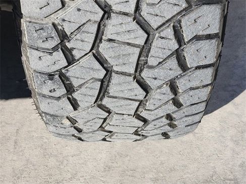 Used 2019 Ford F150 XLT w/ Equipment Group 302A Luxury image 13