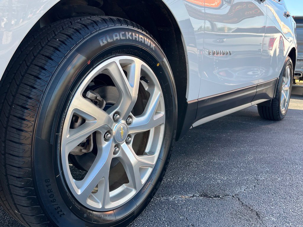 Used 2018 Chevrolet Equinox Premier AWD/4WD image 14