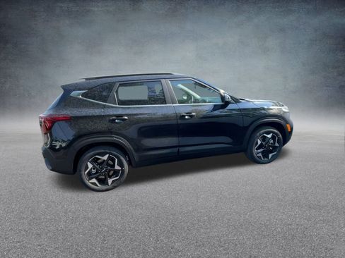 New 2026 Kia Seltos EX image 25
