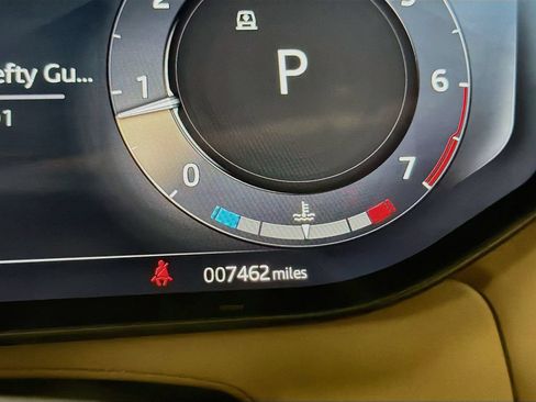 Certified 2025 Land Rover Range Rover SE AWD/4WD image 12