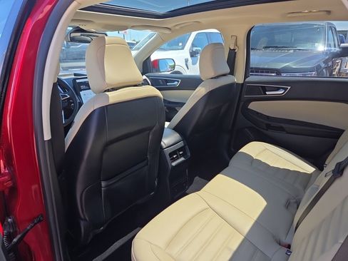 Used 2023 Ford Edge SEL w/ Convenience Package AWD/4WD image 15