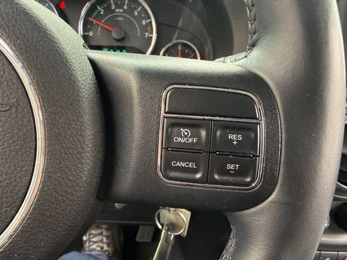 Used 2015 Jeep Wrangler Unlimited Sport w/ Quick Order Package 24S AWD/4WD image 20