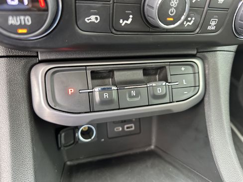 Certified 2023 GMC Acadia AT4 w/ Technology Package image 34