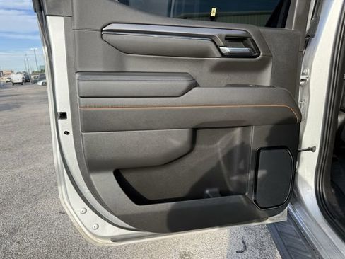 Used 2022 GMC Sierra 1500 AT4 w/ AT4 Premium Package image 17