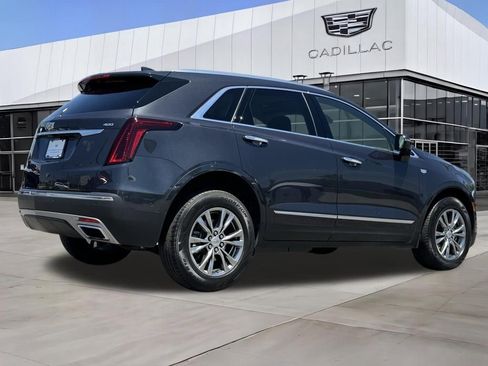 Used 2021 Cadillac XT5 Premium Luxury FWD image 7