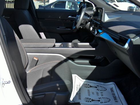 Used 2024 Honda Prologue EX image 46