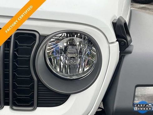 Certified 2025 Jeep Wrangler Sport AWD/4WD image 9