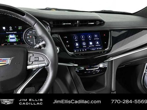 New 2025 Cadillac XT6 Premium Luxury w/ Technology Package image 12