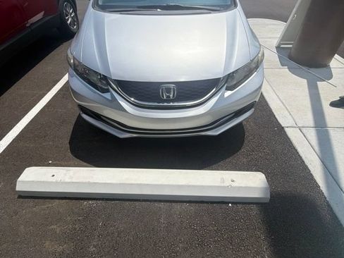 Used 2015 Honda Civic LX image 5